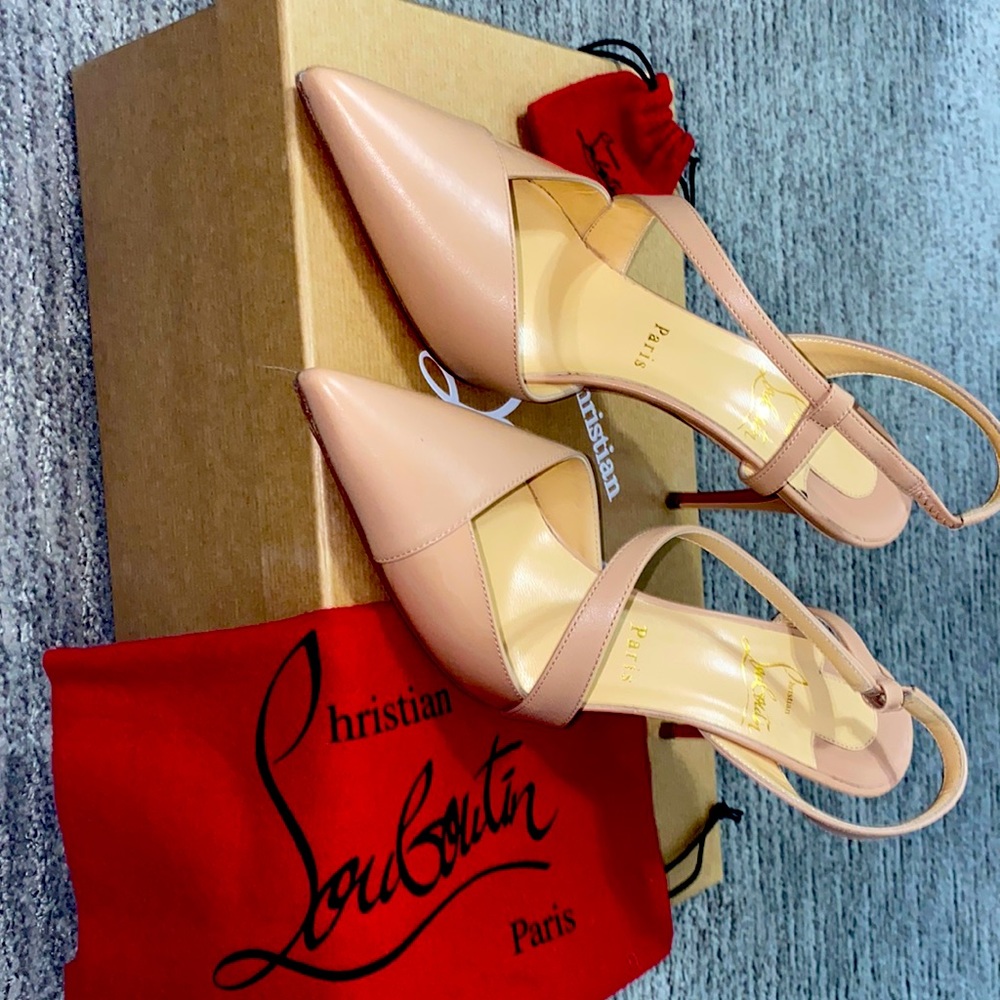 Christian Louboutin 👠